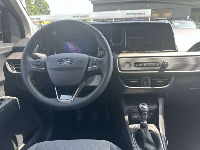 Fahrzeugbild eines Ford Tourneo Courier