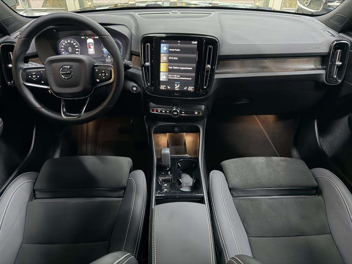 Fahrzeugbild eines Volvo XC40