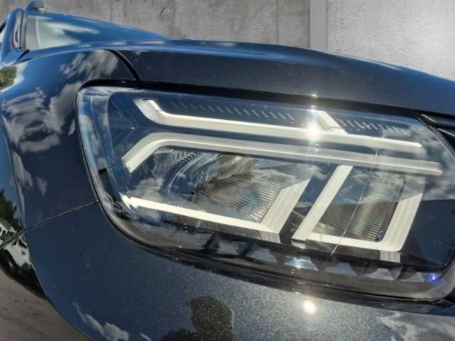 Fahrzeugbild eines Dacia Duster