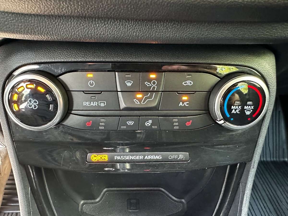 Fahrzeugbild eines Ford Puma