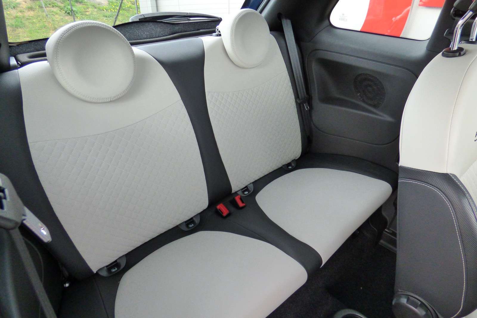 Fahrzeugbild eines Fiat 500