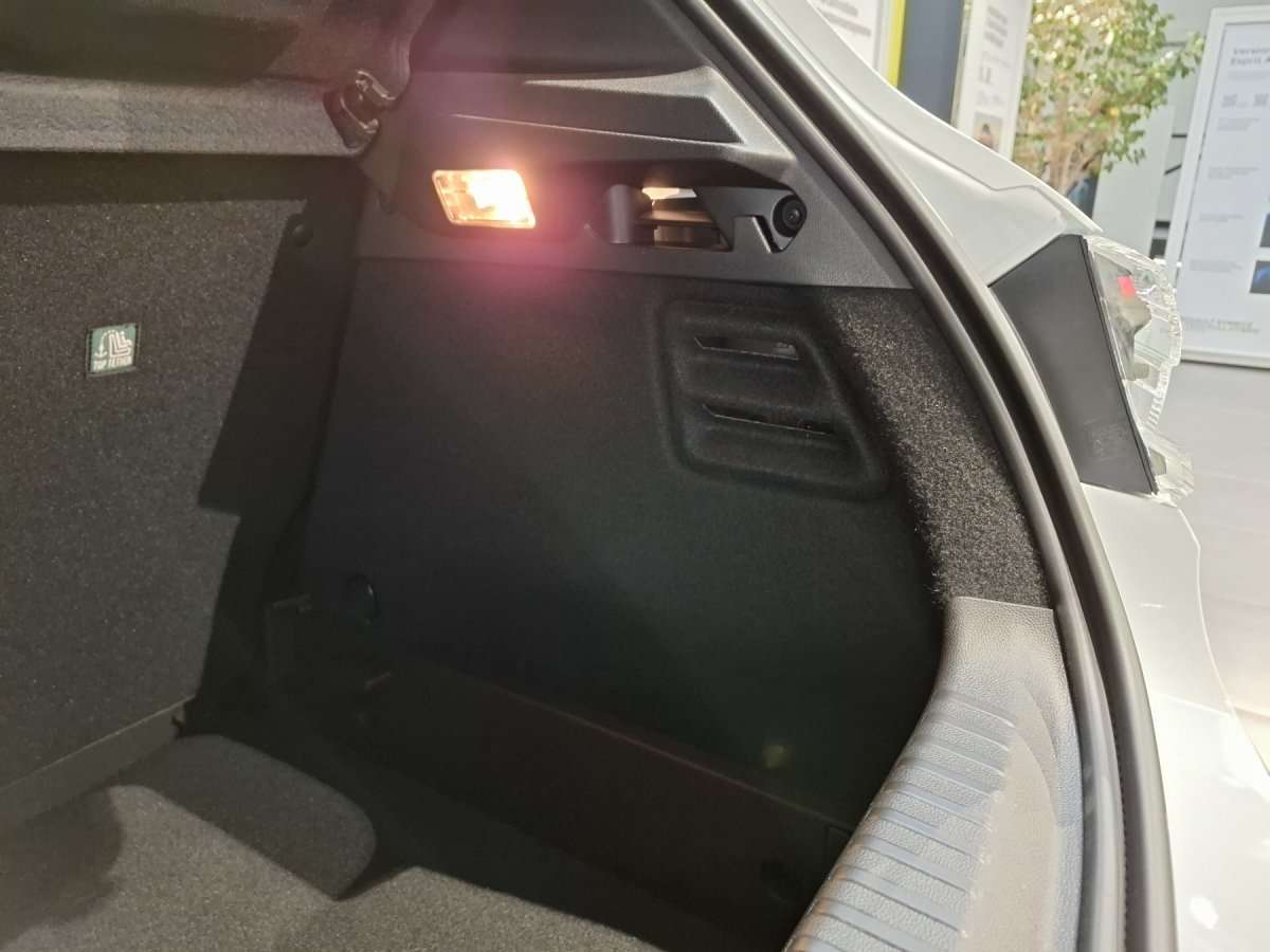 Fahrzeugbild eines Renault Clio