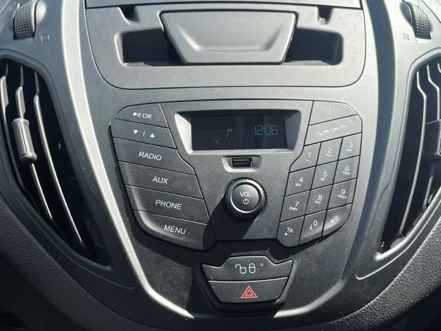 Fahrzeugbild eines Ford Transit Courier