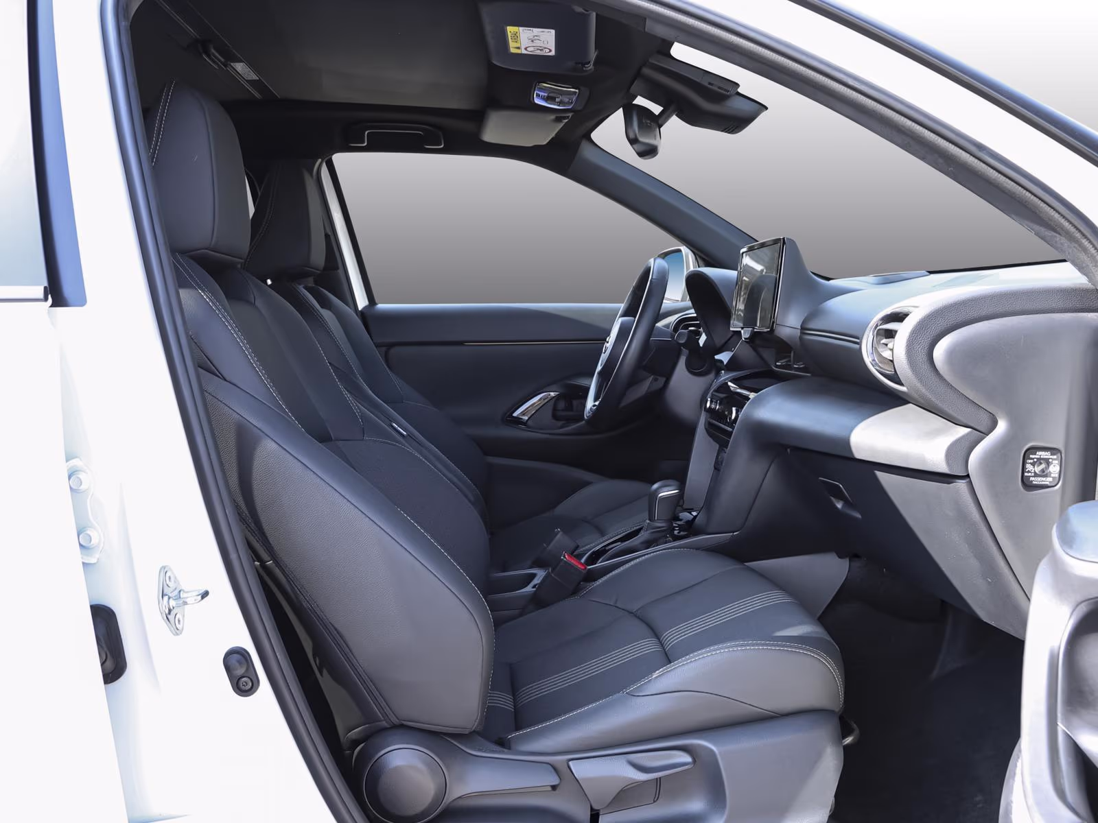 Fahrzeugbild eines Toyota Yaris Cross