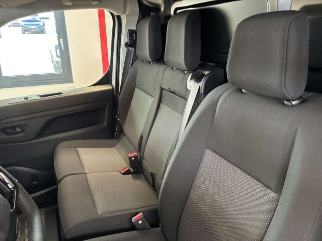 Fahrzeugbild eines Opel Vivaro