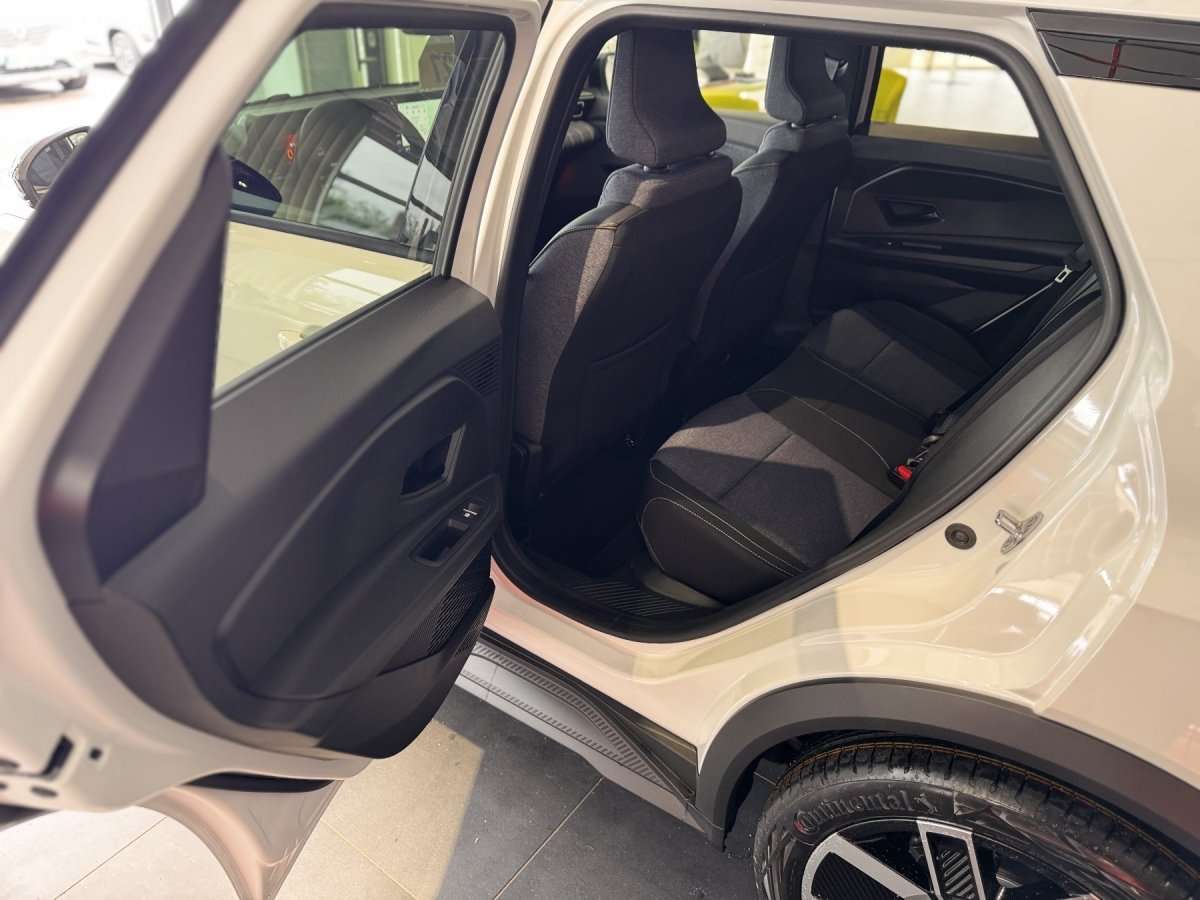 Fahrzeugbild eines Renault 5 E-TECH