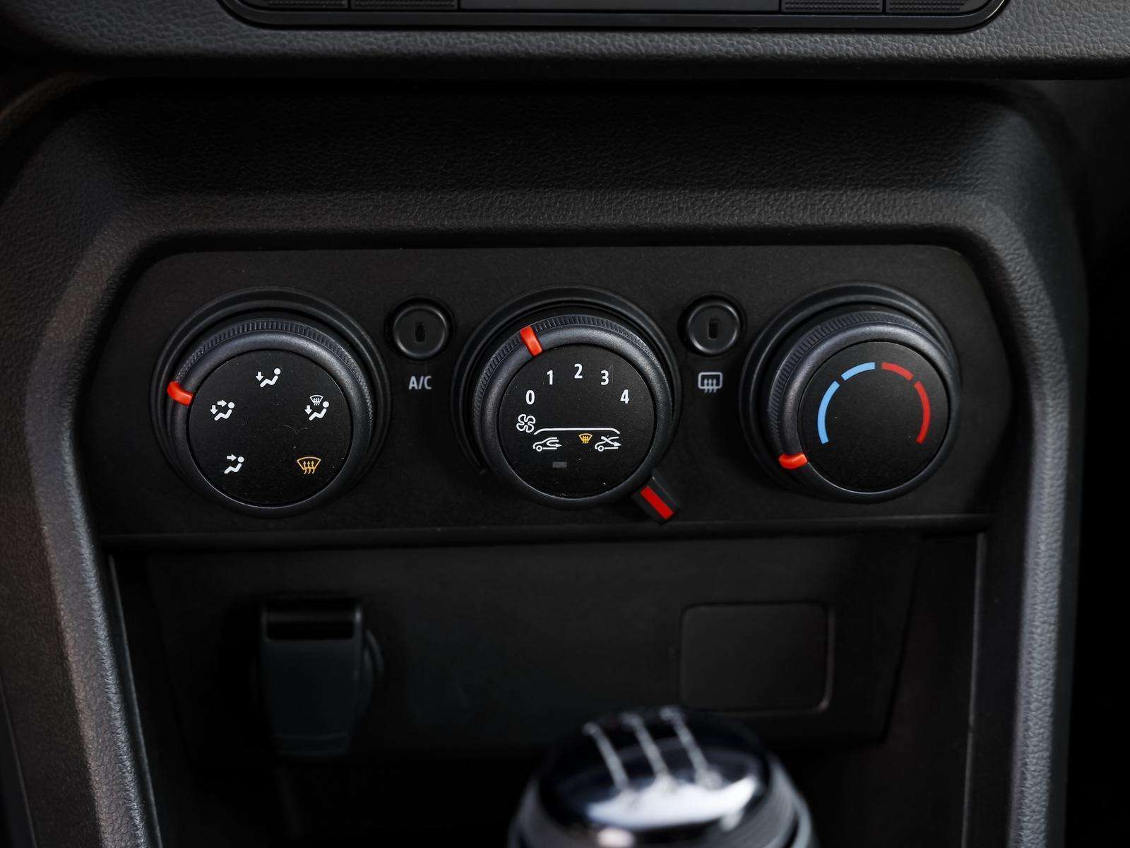 Fahrzeugbild eines Dacia Sandero