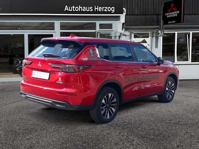 Fahrzeugbild eines Mitsubishi Outlander