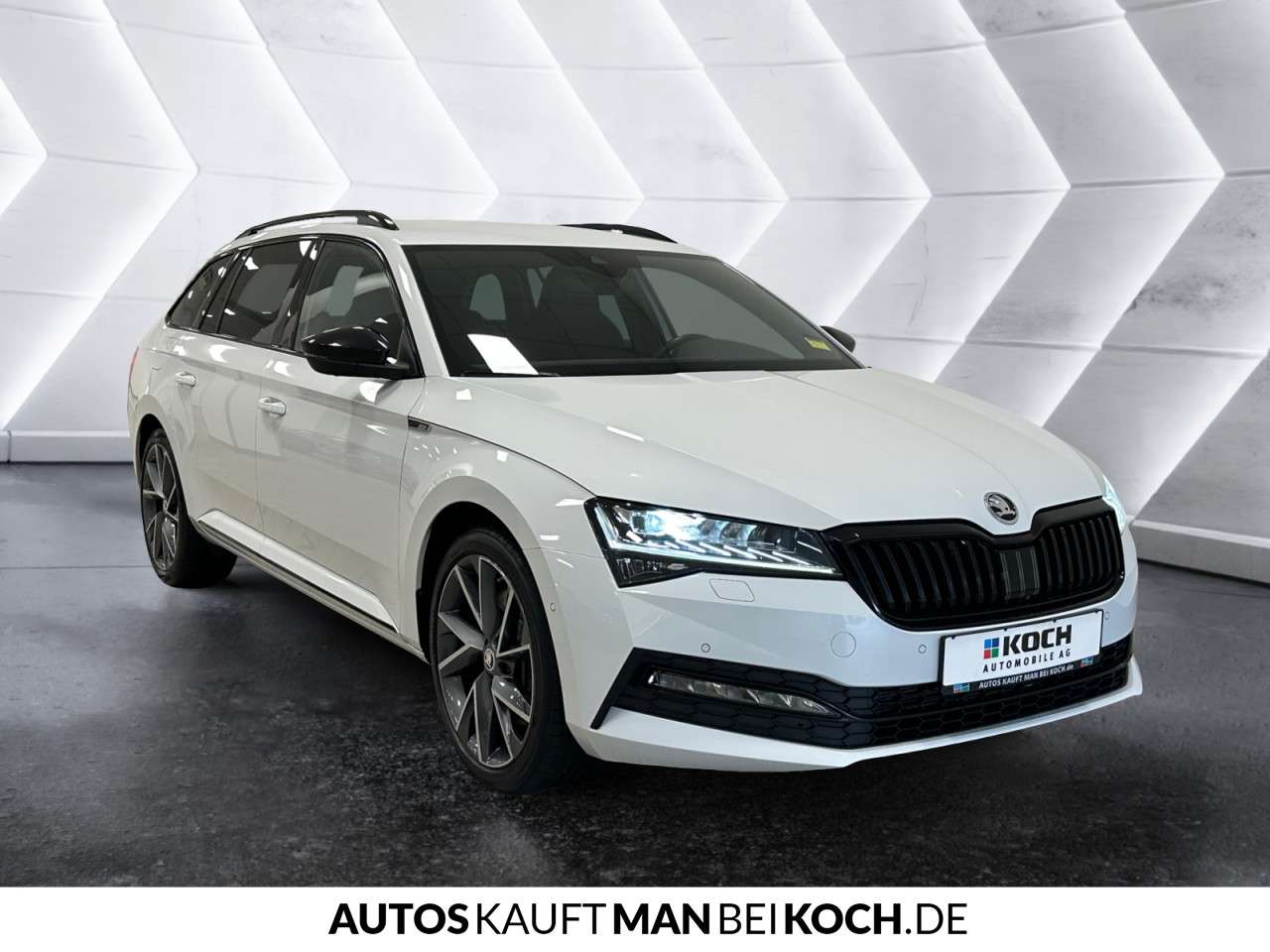 Fahrzeugbild eines Skoda Superb
