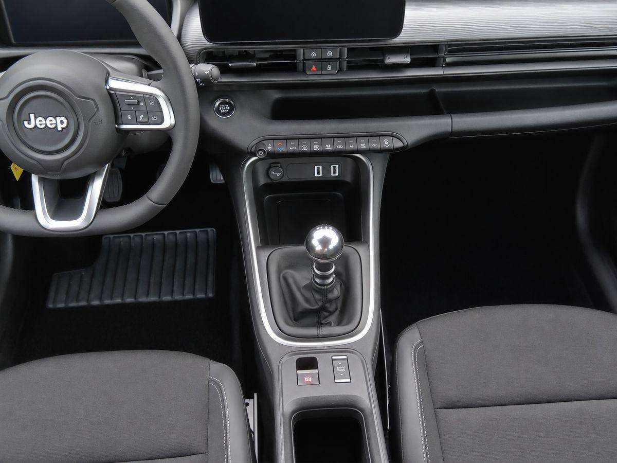 Fahrzeugbild eines Jeep Avenger