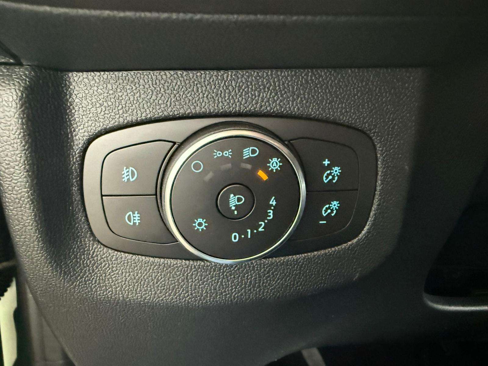 Fahrzeugbild eines Ford Tourneo Courier