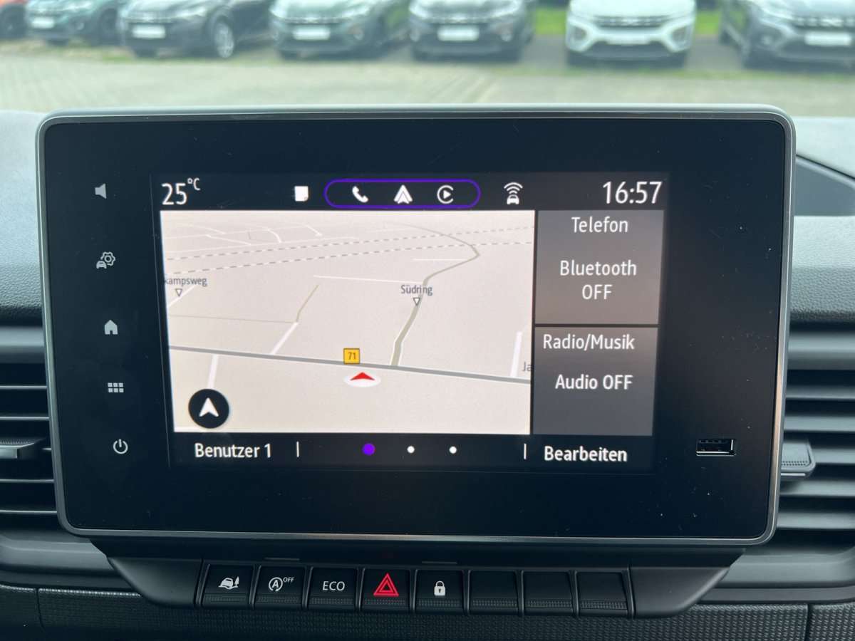 Fahrzeugbild eines Renault Trafic