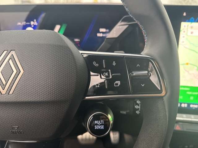 Fahrzeugbild eines Renault Austral