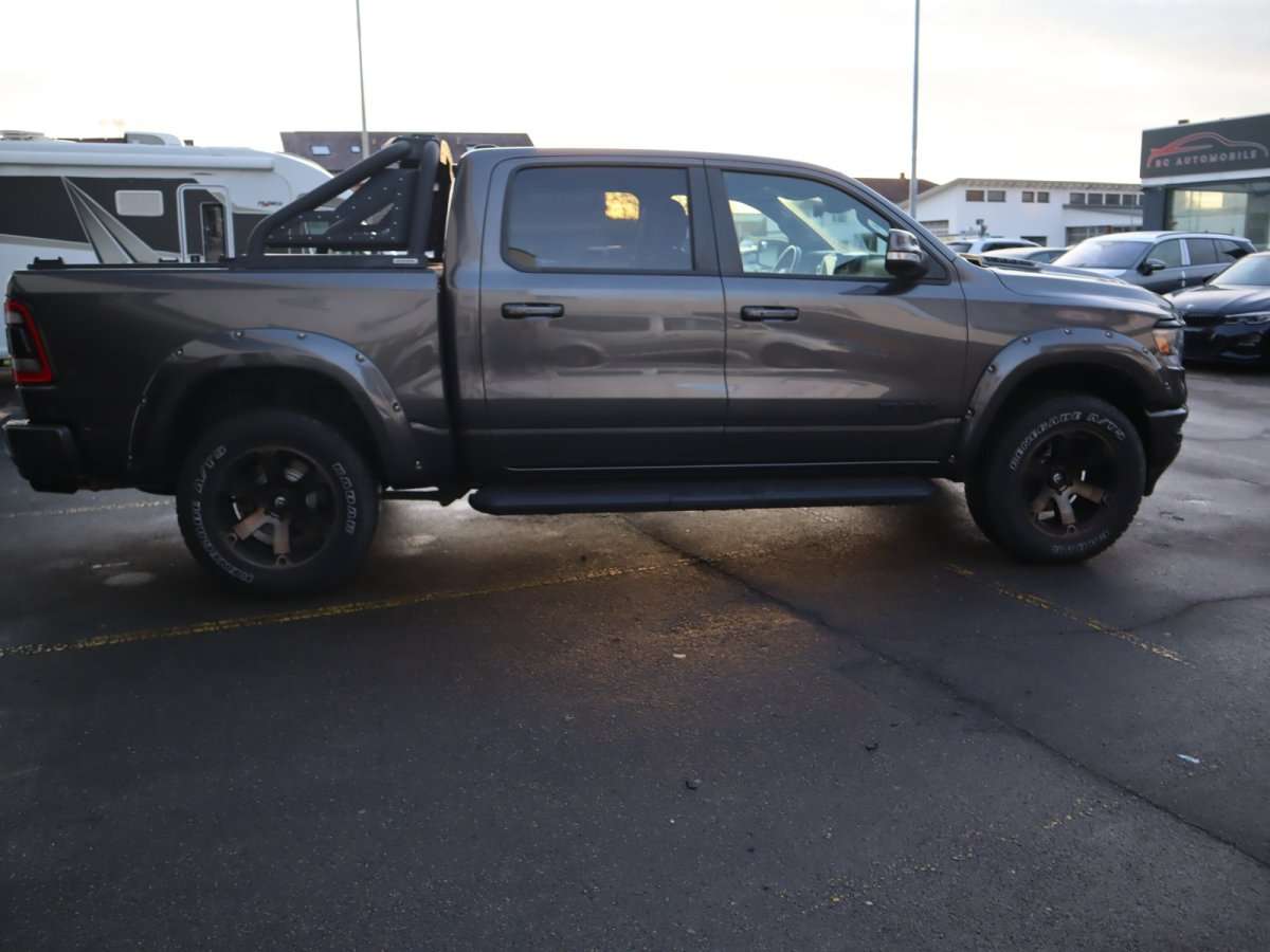 Fahrzeugbild eines Dodge RAM