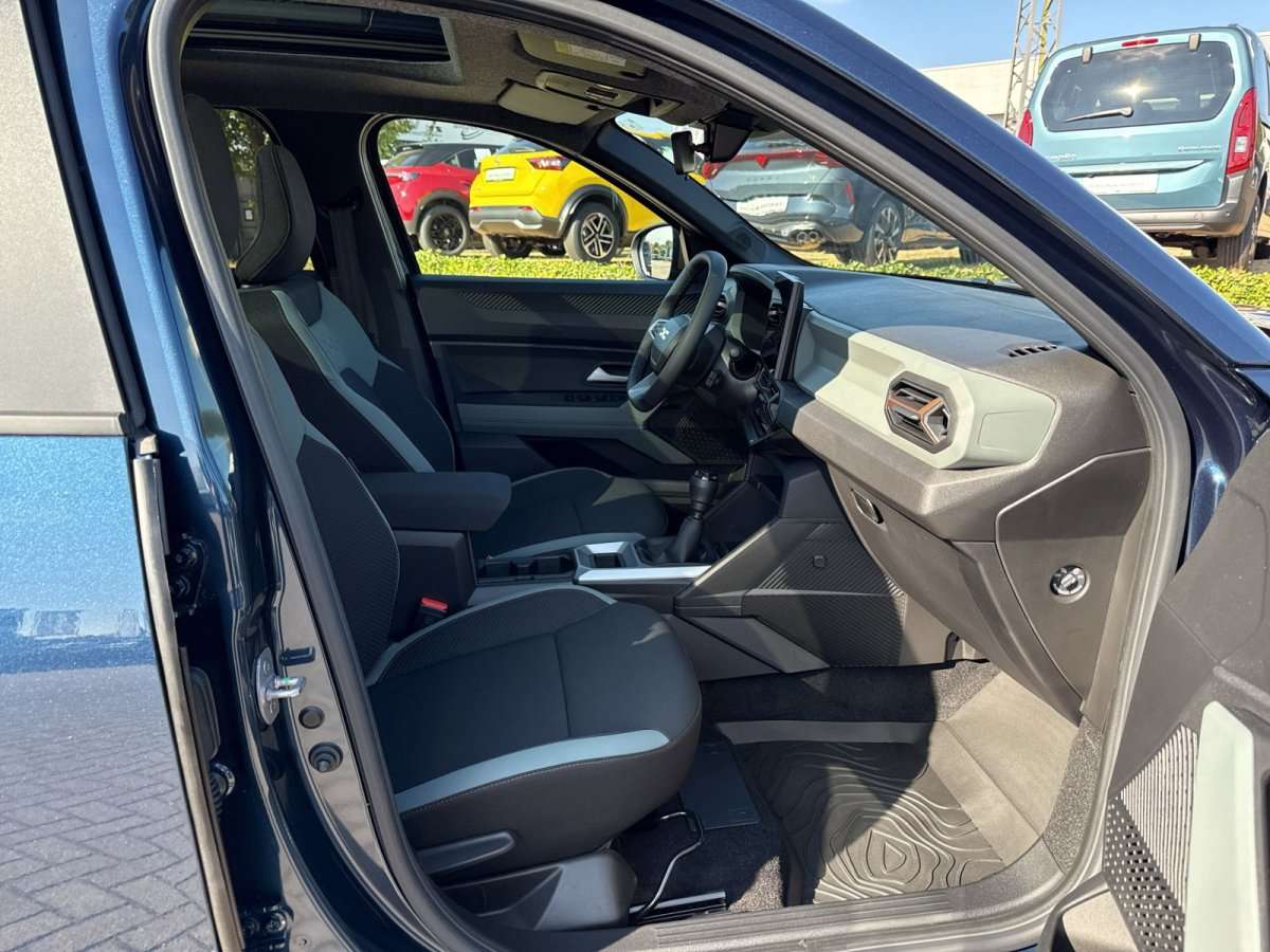 Fahrzeugbild eines Dacia Bigster