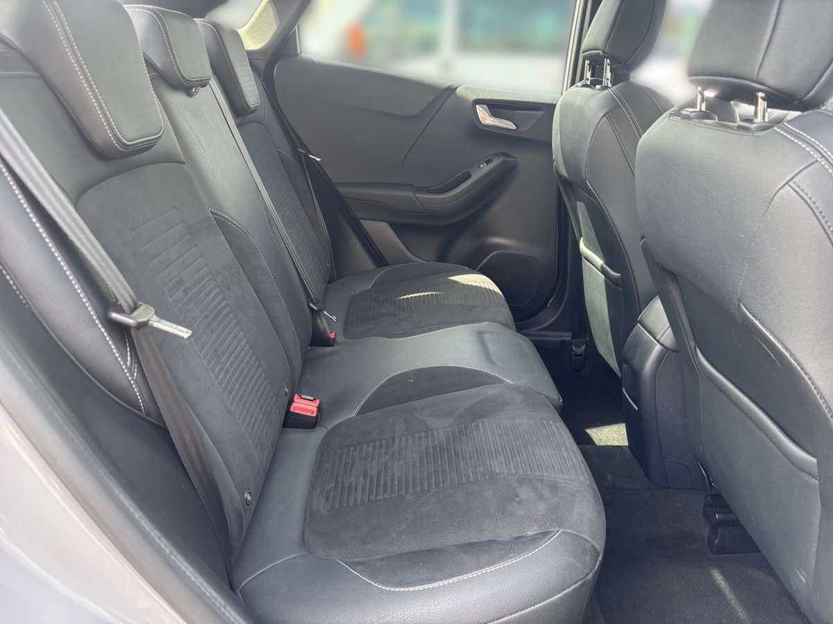 Fahrzeugbild eines Ford Puma