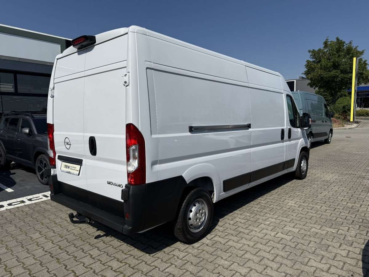 Fahrzeugbild eines Opel Movano
