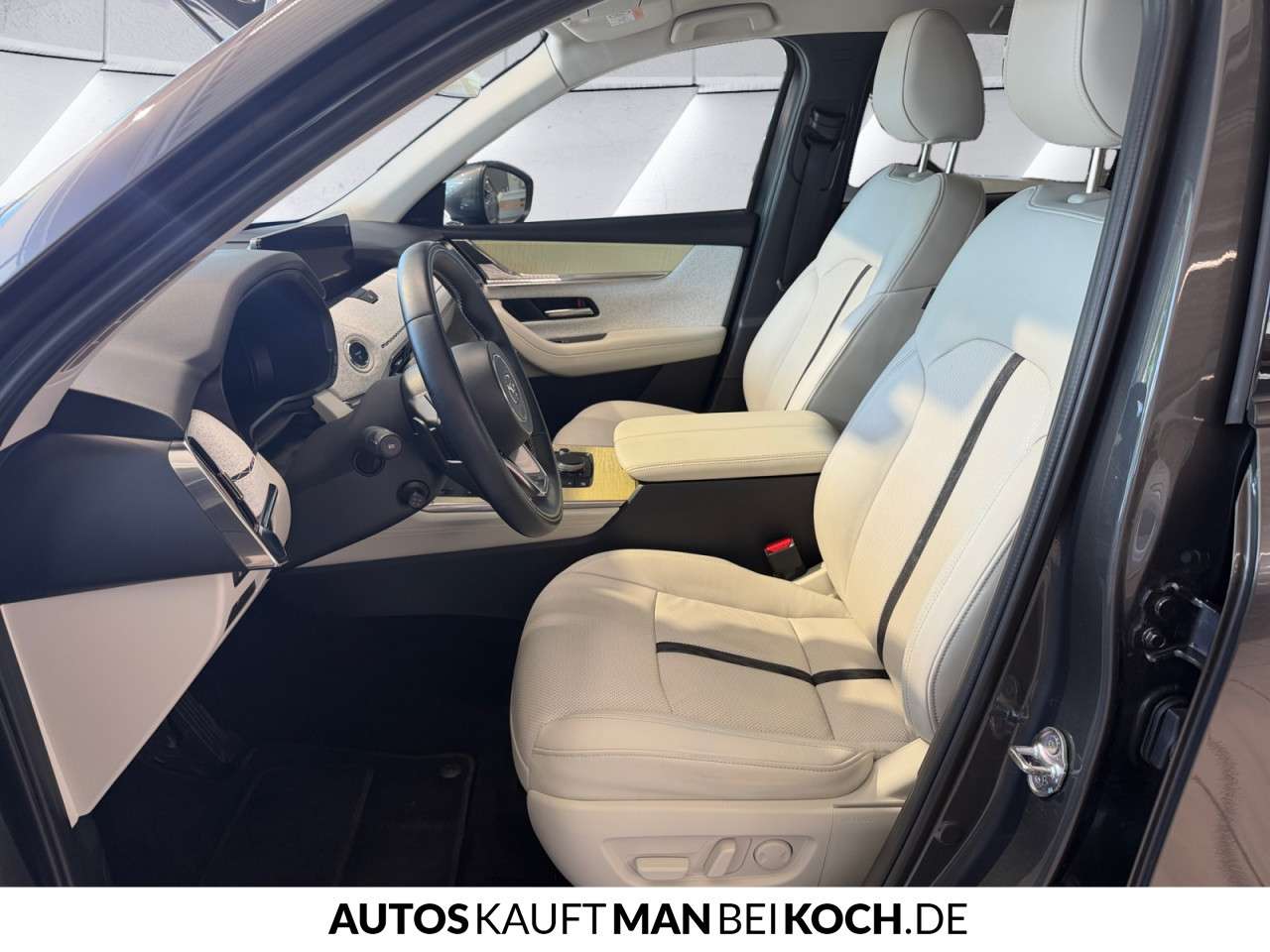 Fahrzeugbild eines Mazda CX-60