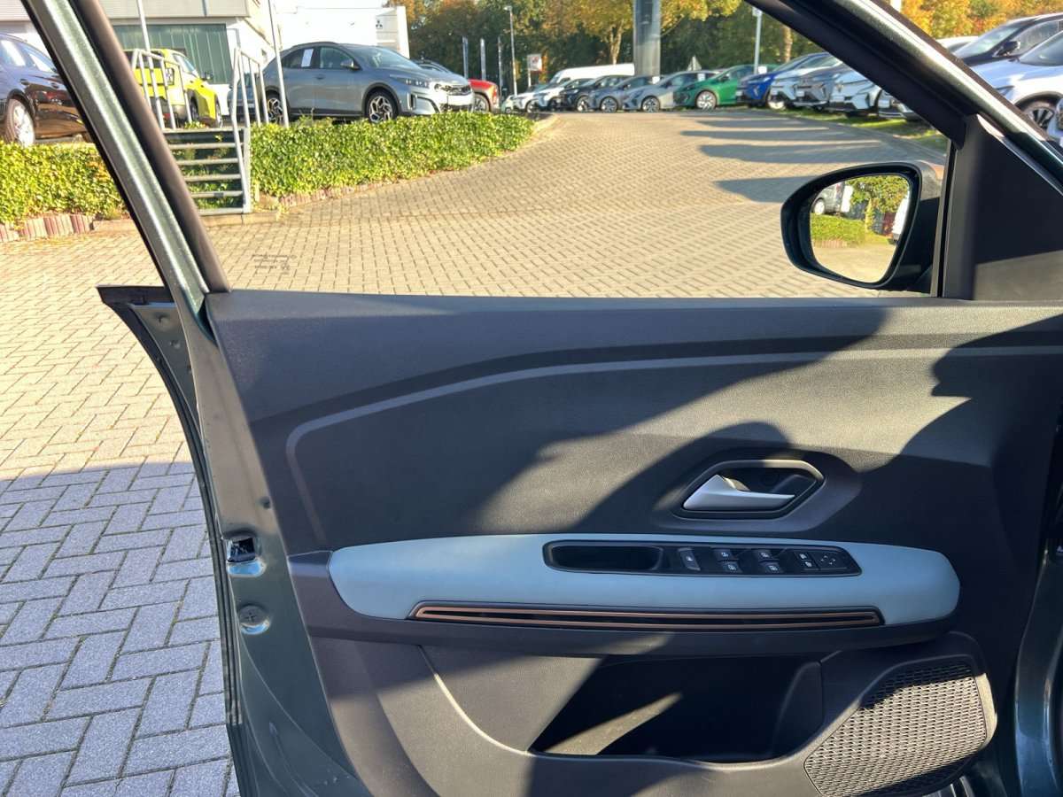 Fahrzeugbild eines Dacia Sandero