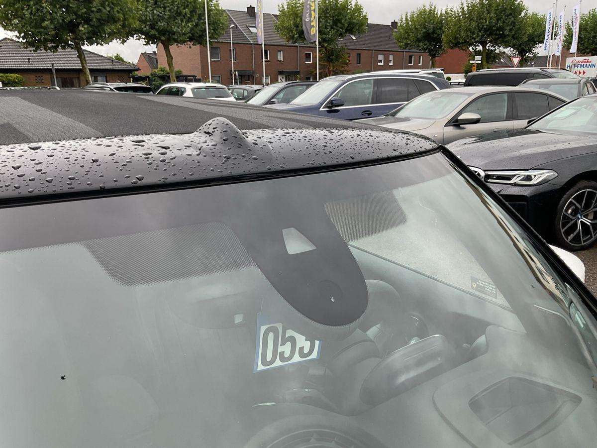 Fahrzeugbild eines MINI MINI