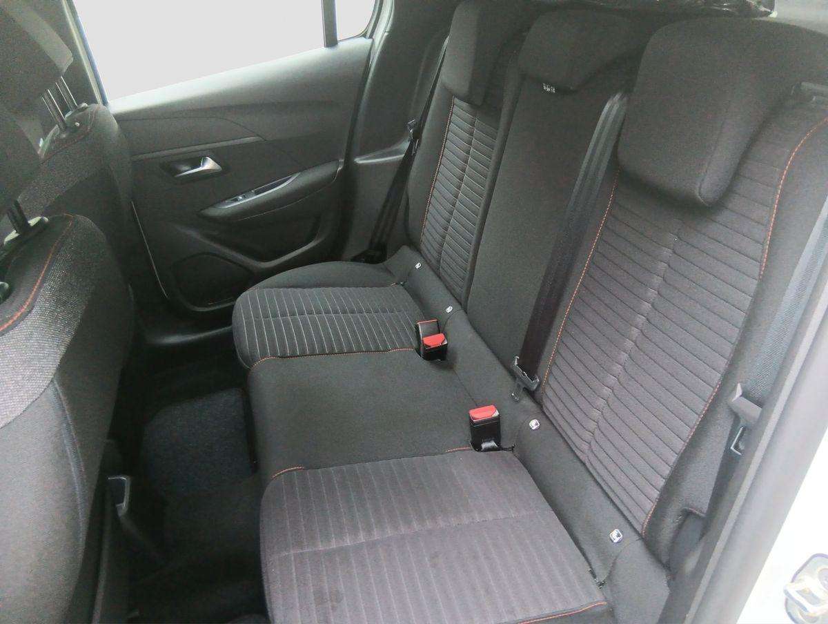 Fahrzeugbild eines Peugeot 208