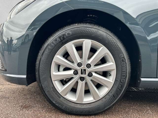 Fahrzeugbild eines SEAT Ibiza