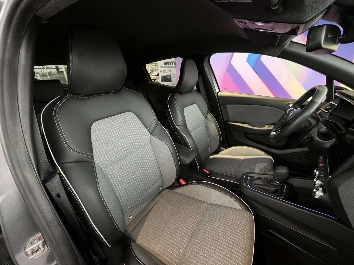 Fahrzeugbild eines Renault Clio