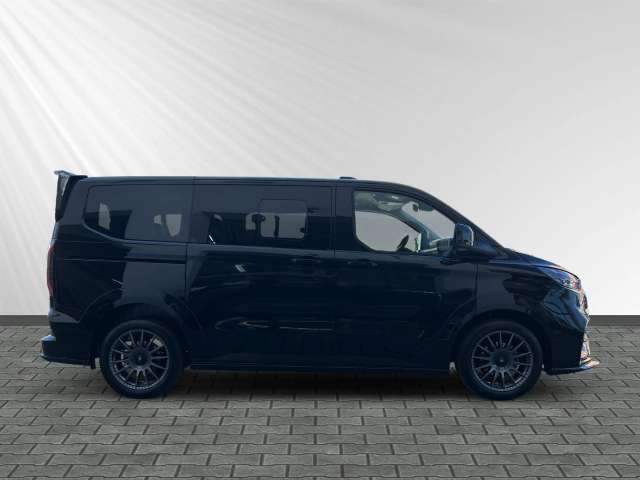 Fahrzeugbild eines Ford Tourneo Custom