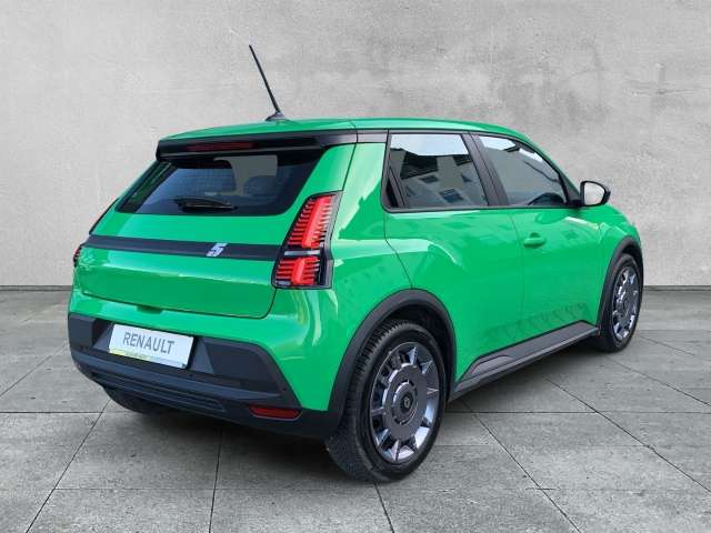 Fahrzeugbild eines Renault 5 E-TECH