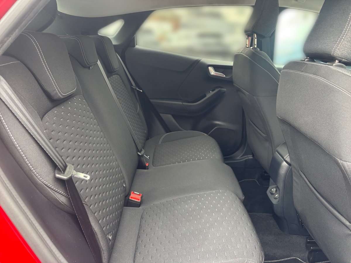 Fahrzeugbild eines Ford Puma