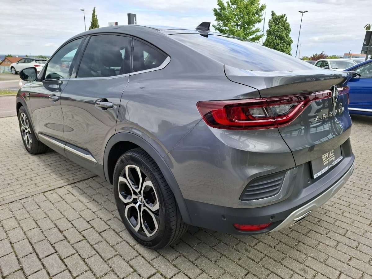 Fahrzeugbild eines Renault Arkana