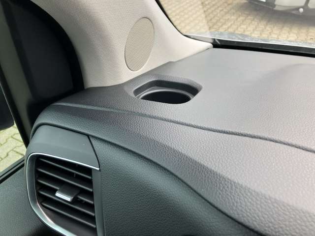 Fahrzeugbild eines Citroën SpaceTourer