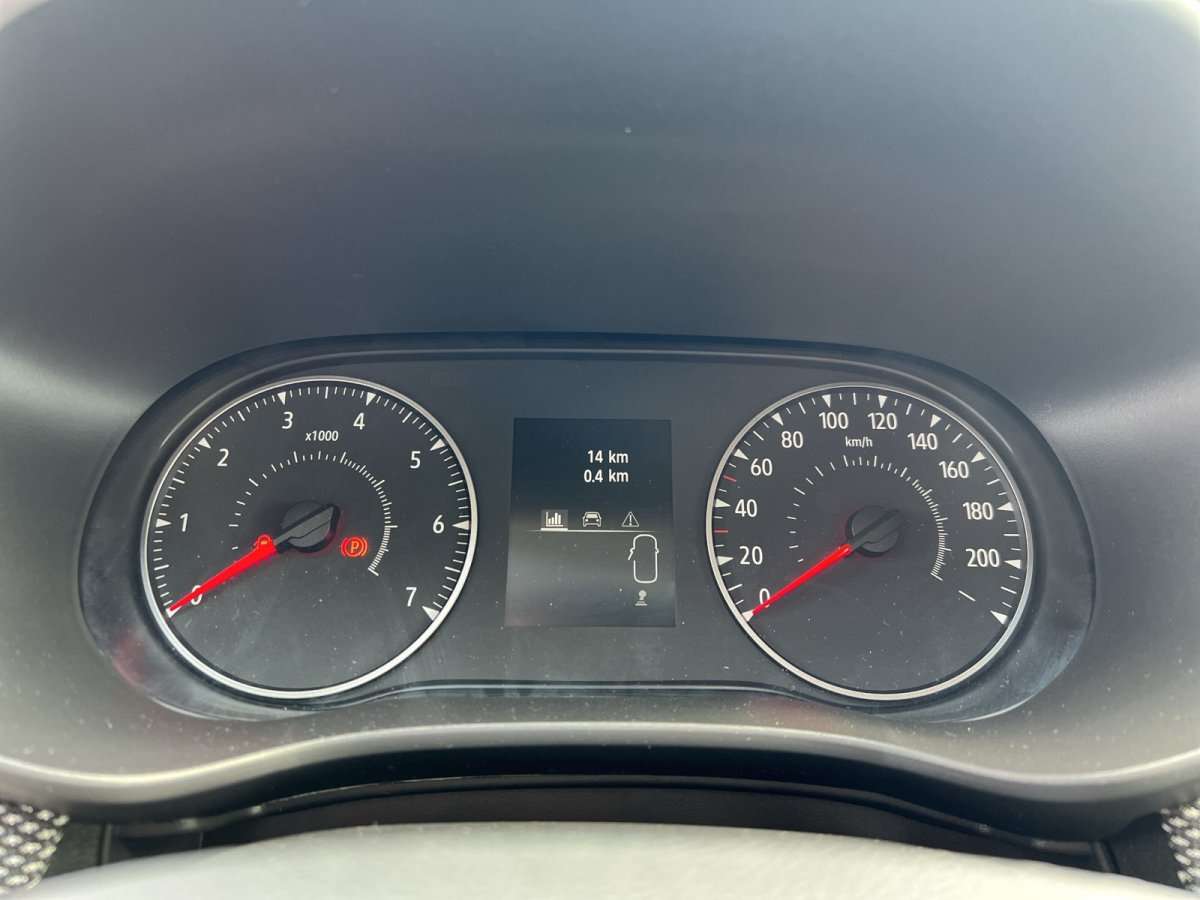 Fahrzeugbild eines Dacia Sandero