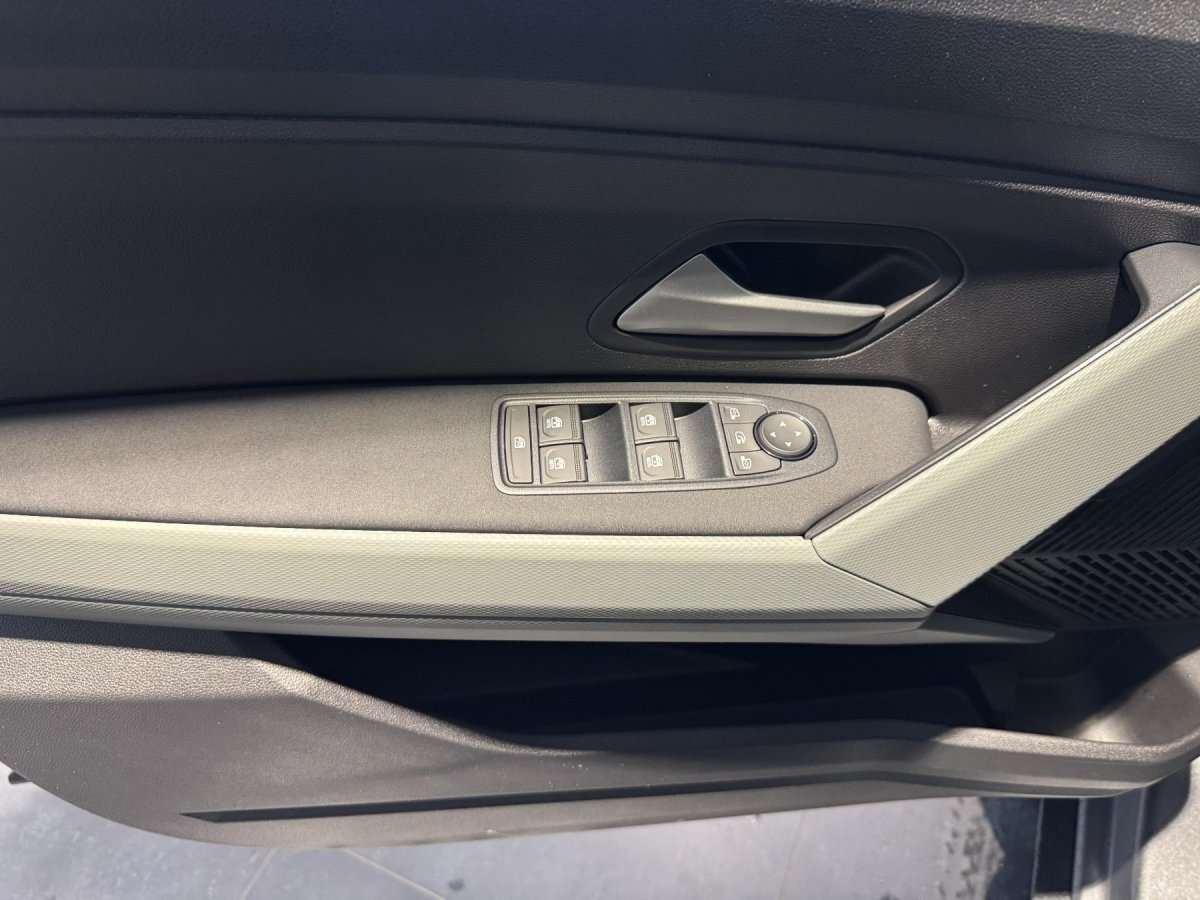 Fahrzeugbild eines Dacia Bigster