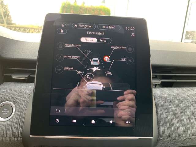 Fahrzeugbild eines Renault Clio