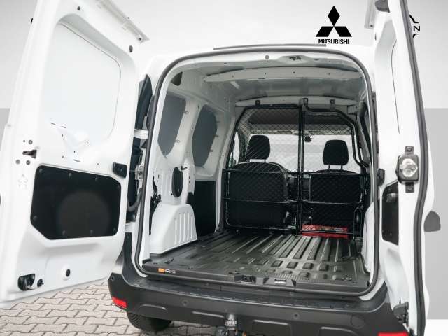 Fahrzeugbild eines Renault Express