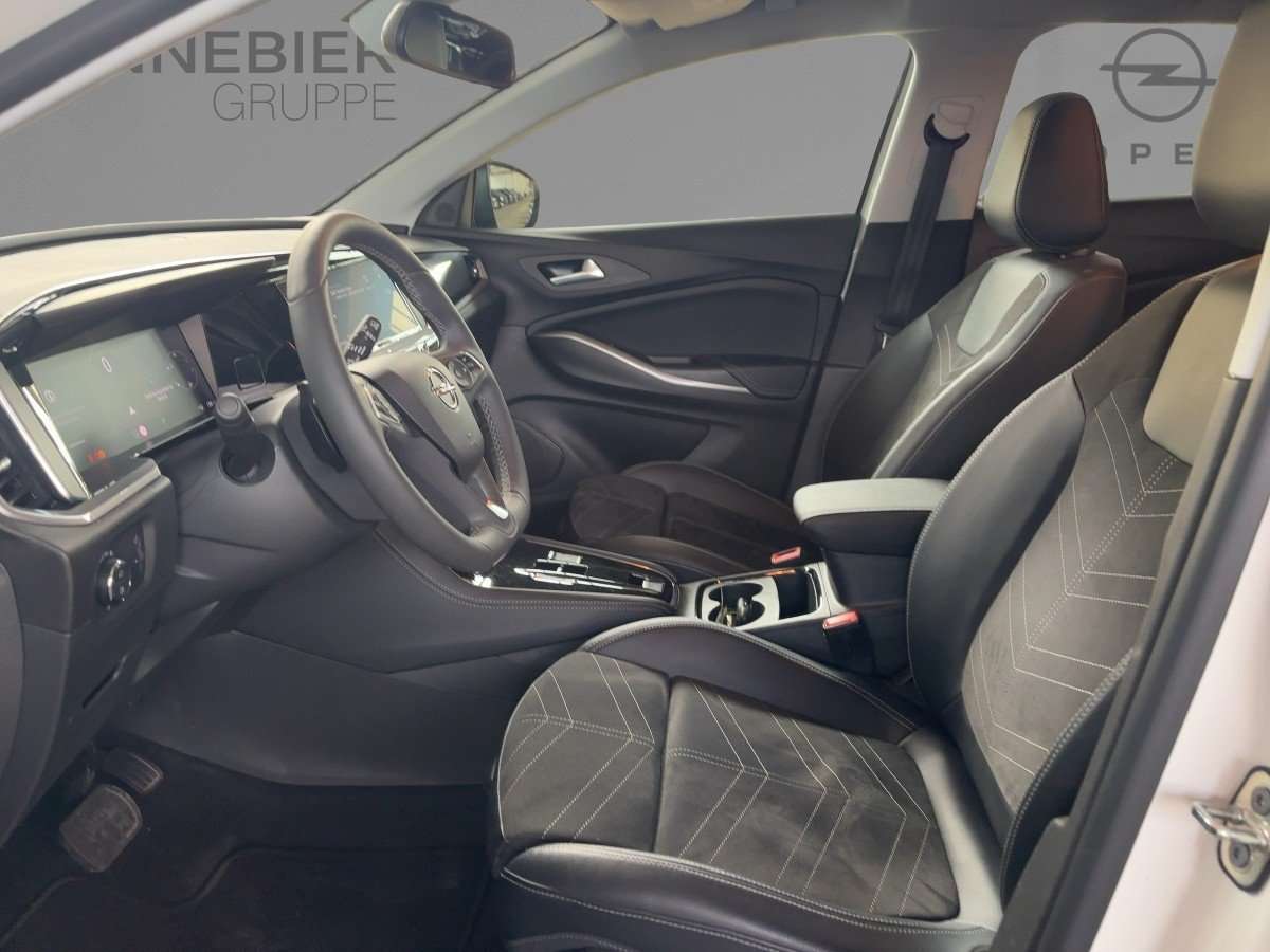 Fahrzeugbild eines Opel Grandland X