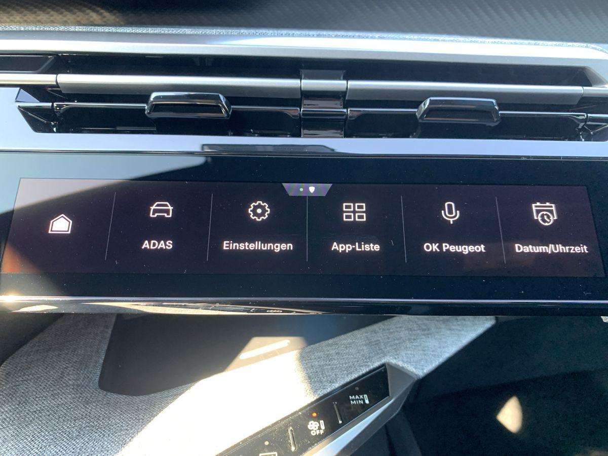 Fahrzeugbild eines Peugeot 5008