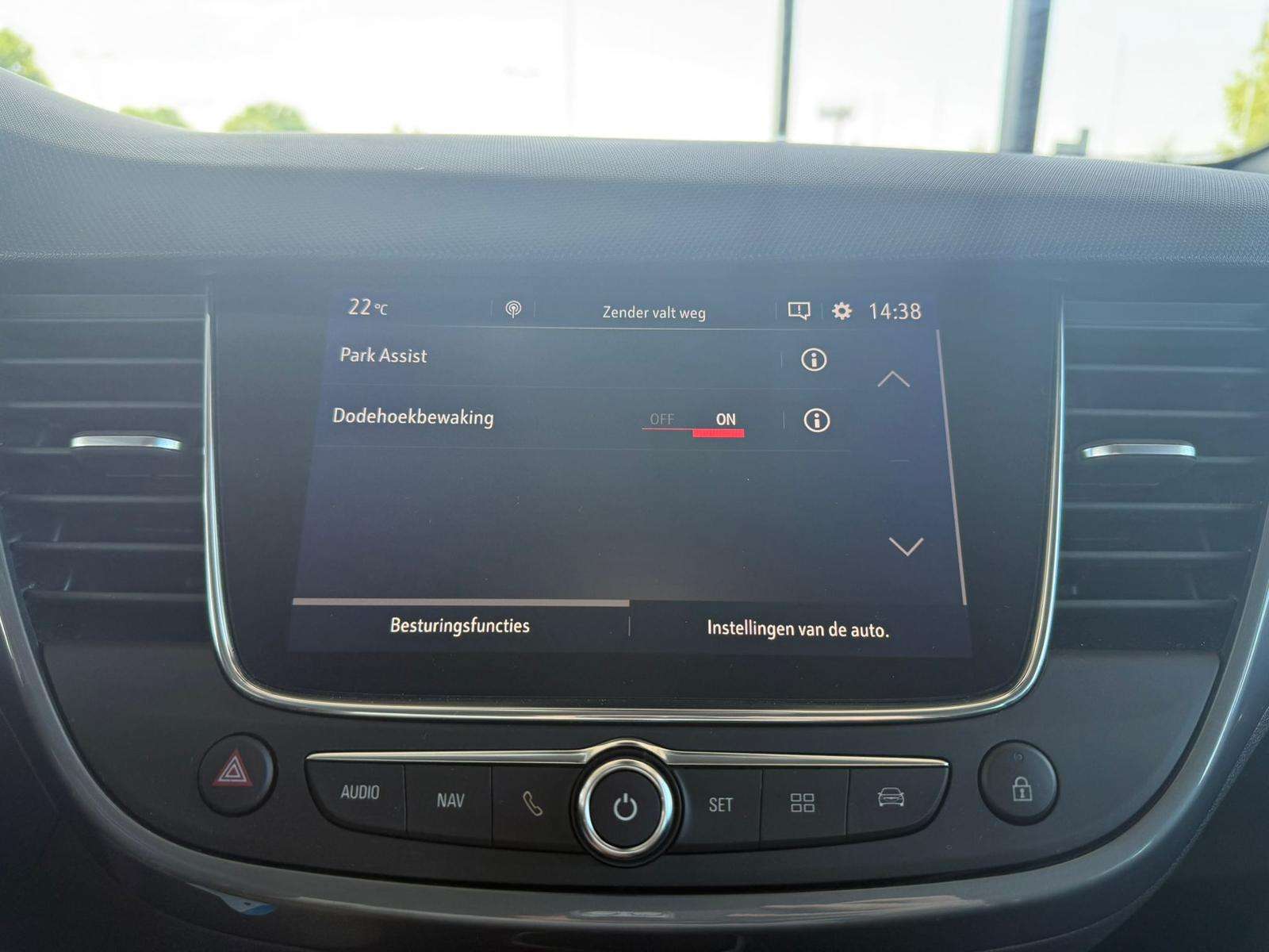 Fahrzeugbild eines Opel Crossland X