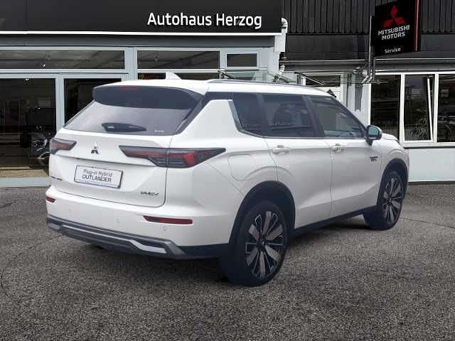 Fahrzeugbild eines Mitsubishi Outlander