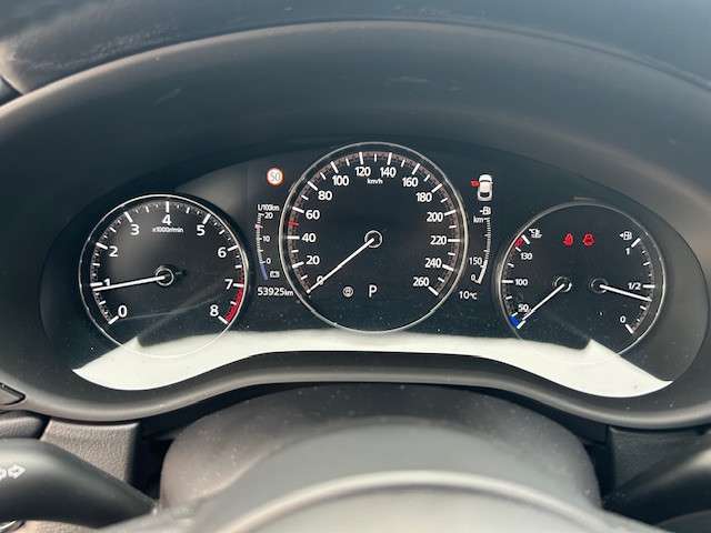 Fahrzeugbild eines Mazda CX-30