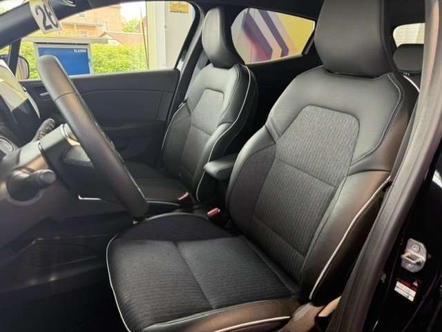 Fahrzeugbild eines Mitsubishi Colt