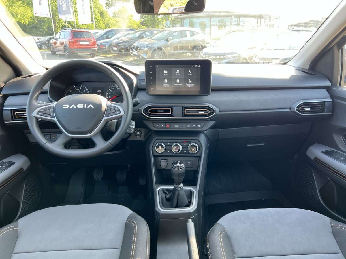 Fahrzeugbild eines Dacia Sandero