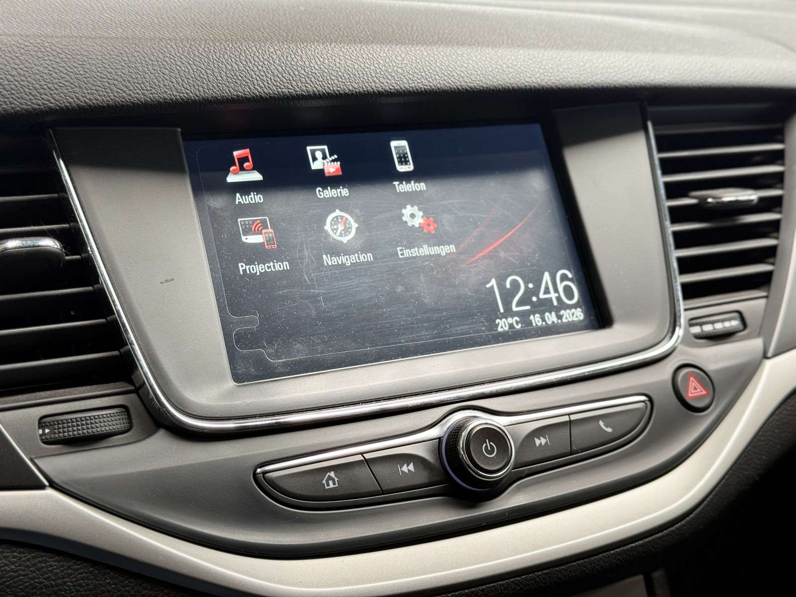 Fahrzeugbild eines Opel Astra