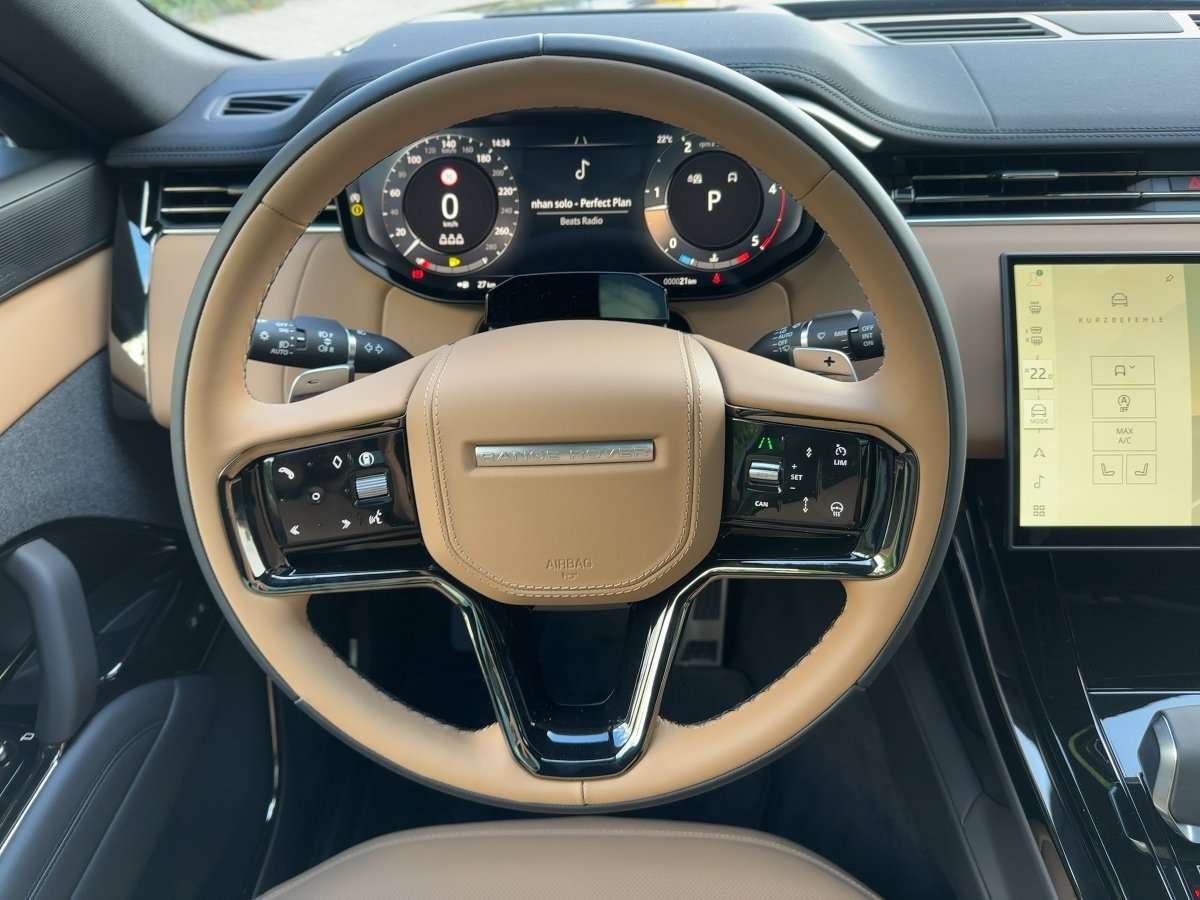 Fahrzeugbild eines Land Rover Range Rover Sport