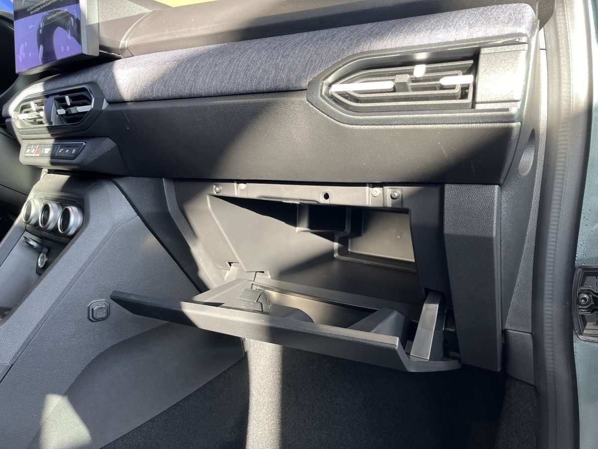 Fahrzeugbild eines Dacia Sandero