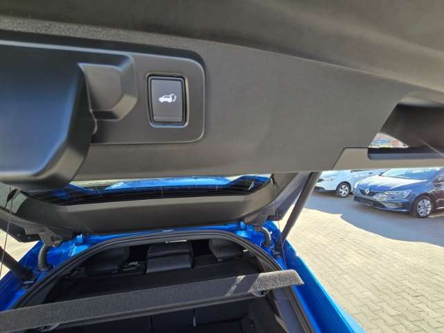 Fahrzeugbild eines Renault Rafale