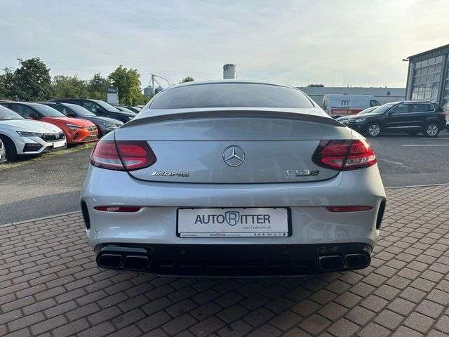 Fahrzeugbild eines Mercedes-Benz C-Klasse