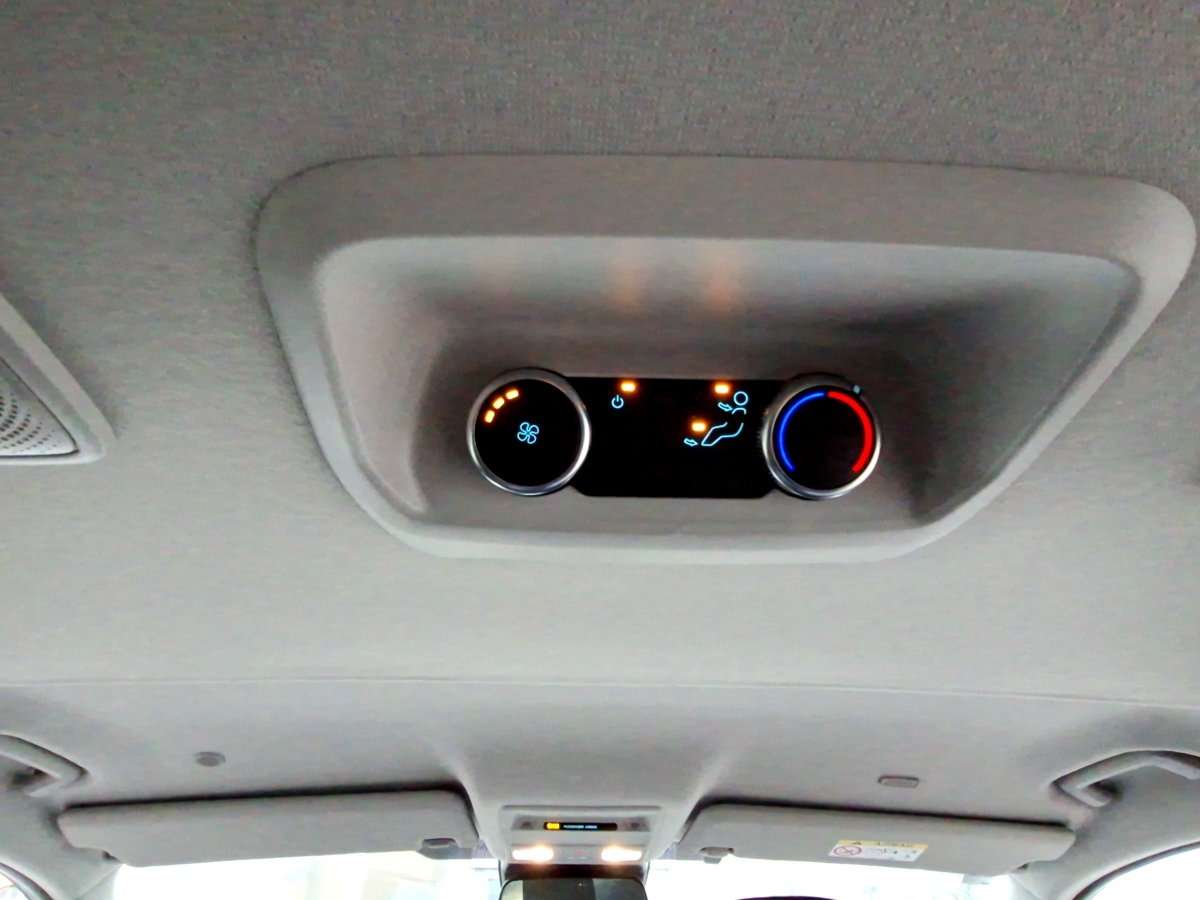 Fahrzeugbild eines Ford Transit Custom