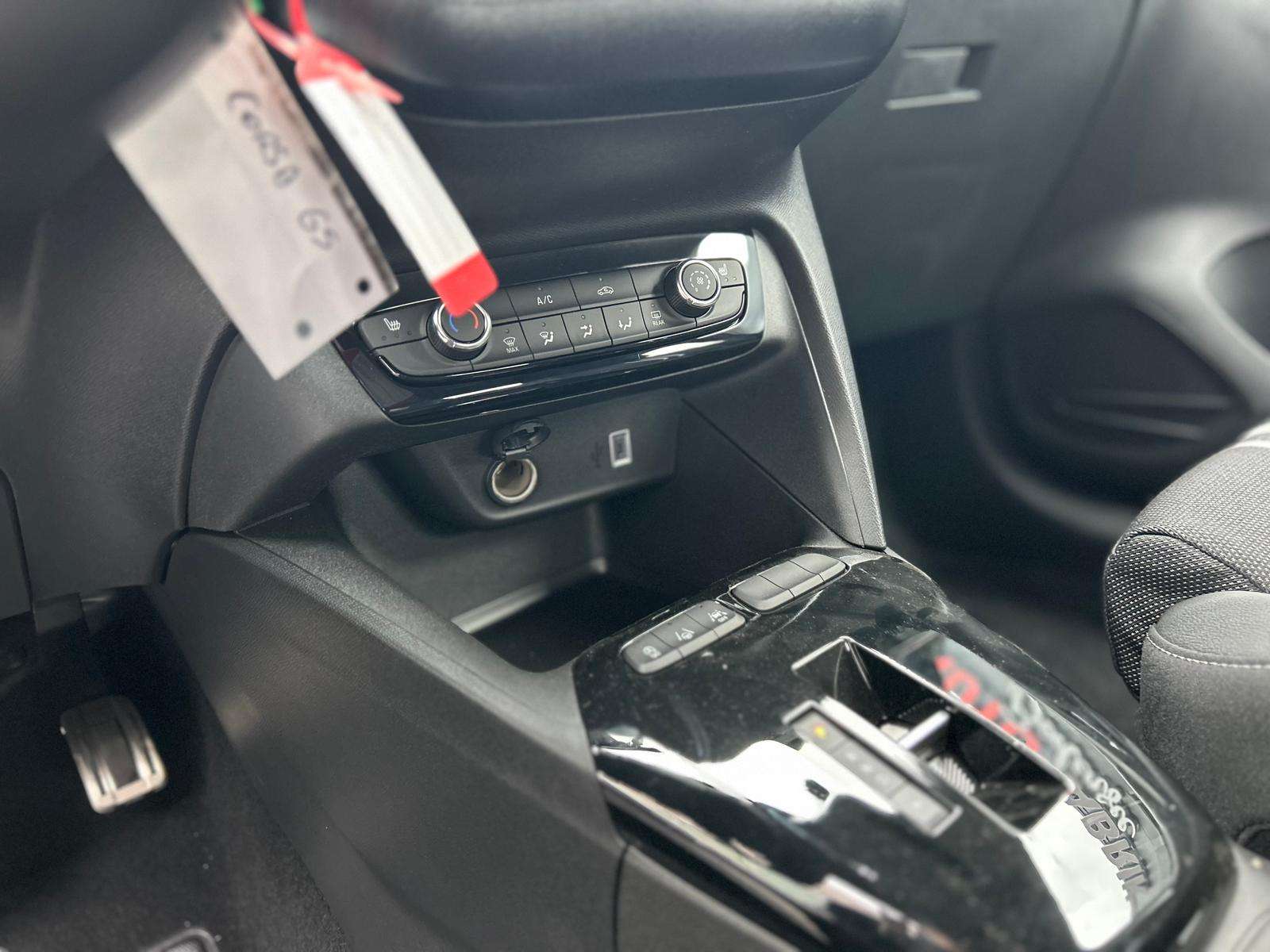 Fahrzeugbild eines Opel Corsa